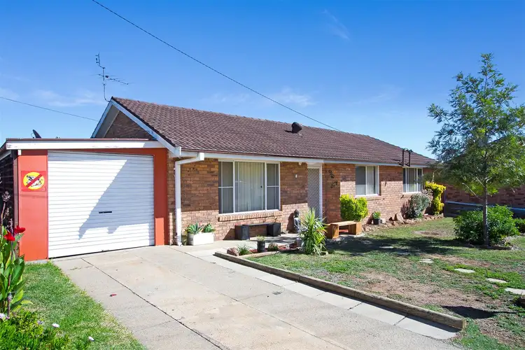 67 Warral Road, Tamworth NSW 2340