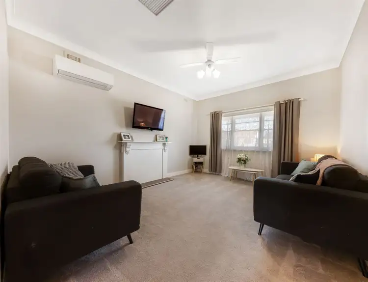 Fifth view of Homely flat listing, 10 Wareena Street, Wangaratta VIC 3677