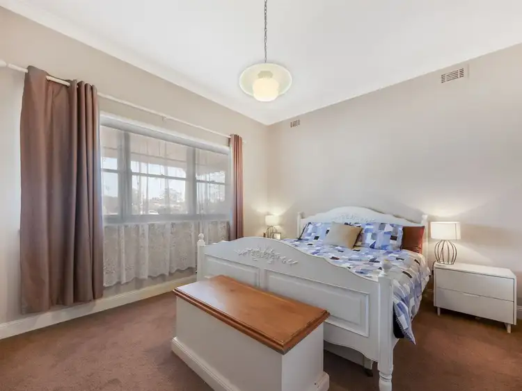 Sixth view of Homely flat listing, 10 Wareena Street, Wangaratta VIC 3677