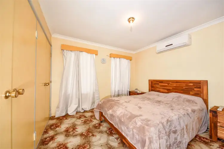 Fourth view of Homely house listing, 8 Arabella Meander, Warnbro WA 6169