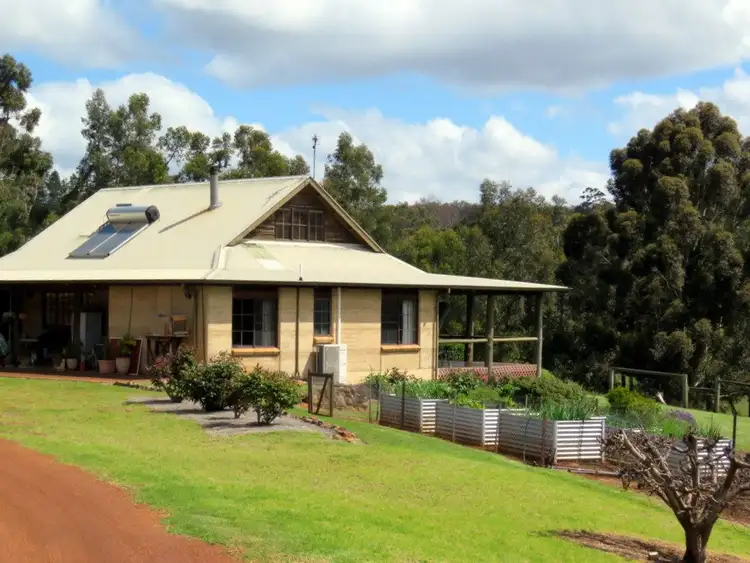 Sixth view of Homely house listing, 2 Wheatley Street, Bridgetown WA 6255