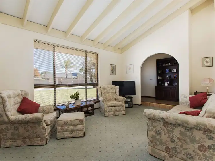 Seventh view of Homely house listing, 4 Harley Close, Safety Bay WA 6169