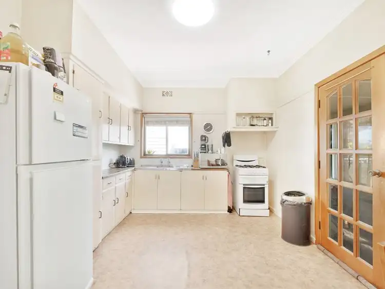 Second view of Homely house listing, 6 Silverwood Grove, Wangaratta VIC 3677