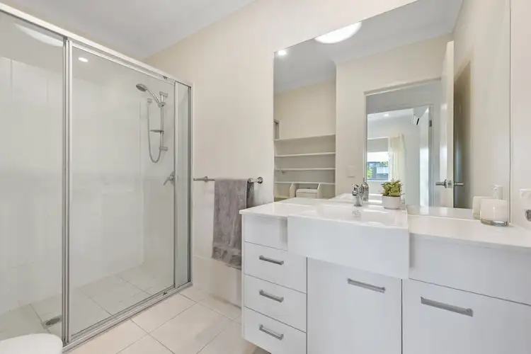 Sixth view of Homely townhouse listing, 178 Carselgrove Avenue, Fitzgibbon QLD 4018