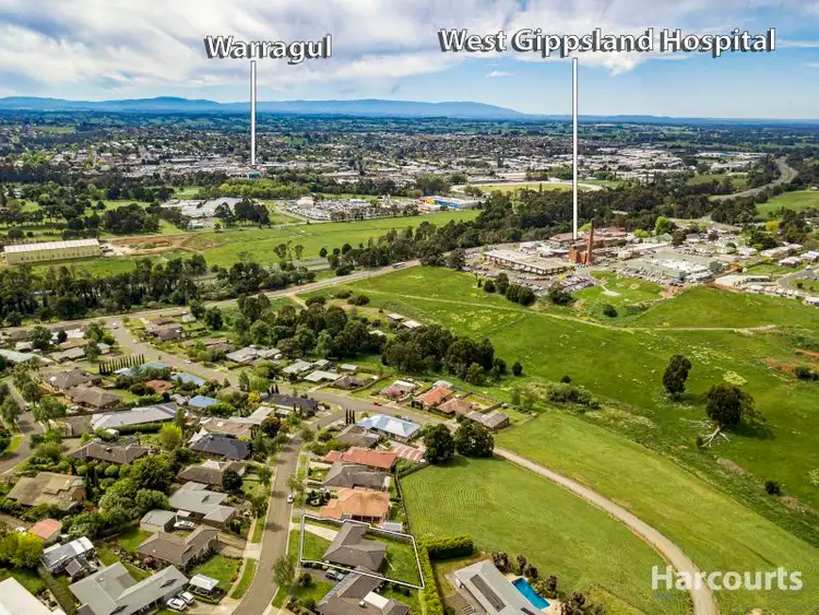Second view of Homely house listing, 11 Bell Park Close, Warragul VIC 3820