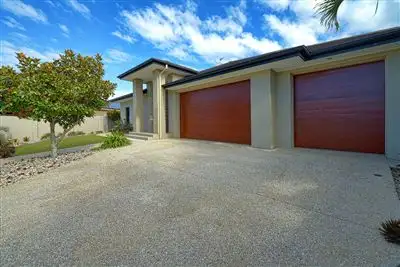 Second view of Homely house listing, 32 Compass Court, Mermaid Waters QLD