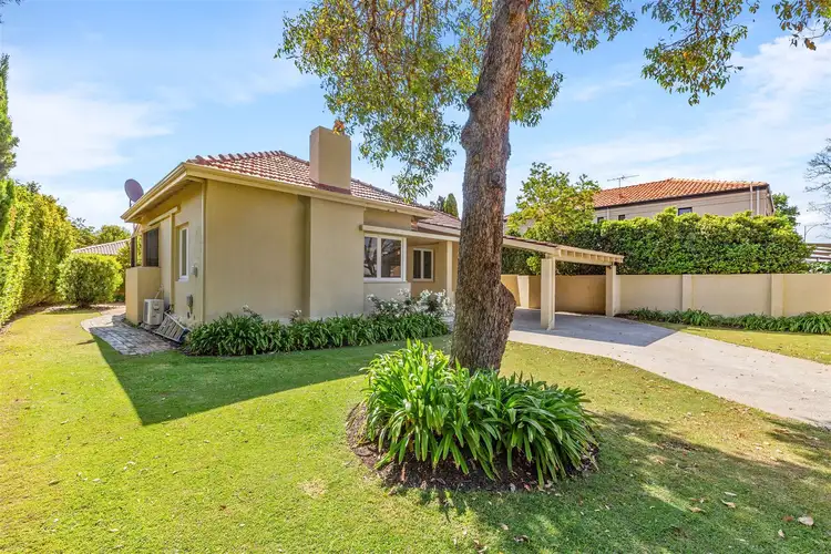 1 Forbes Road, Applecross WA 6153