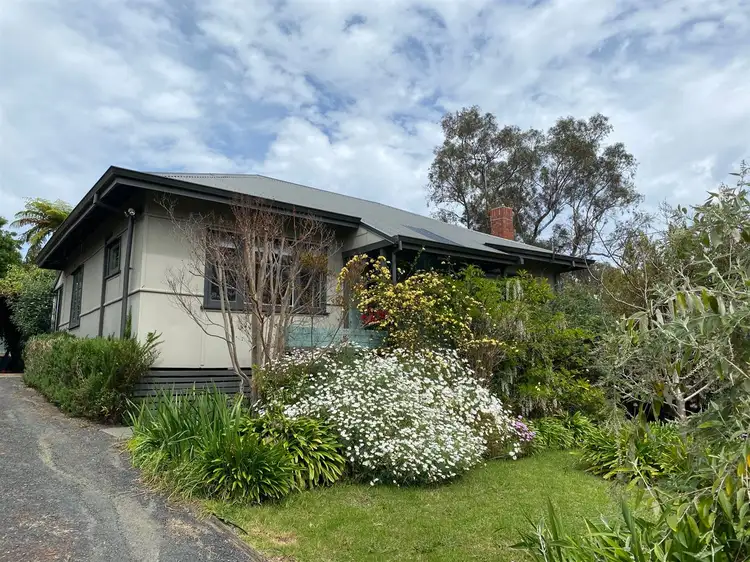 13 Coronation Street, Bridgetown WA 6255