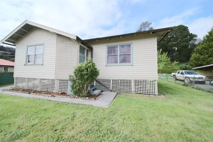 20 Hollywood Street, Rosebery TAS 7470