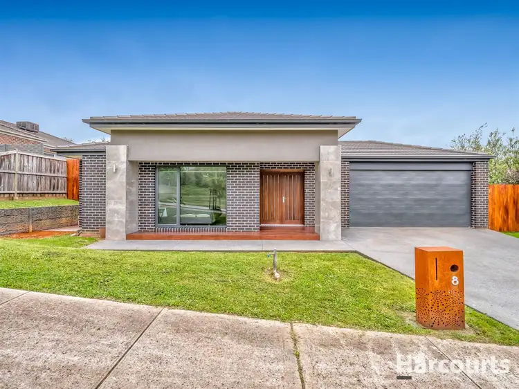 Main view of Homely house listing, 8 Highland Way, Warragul VIC 3820