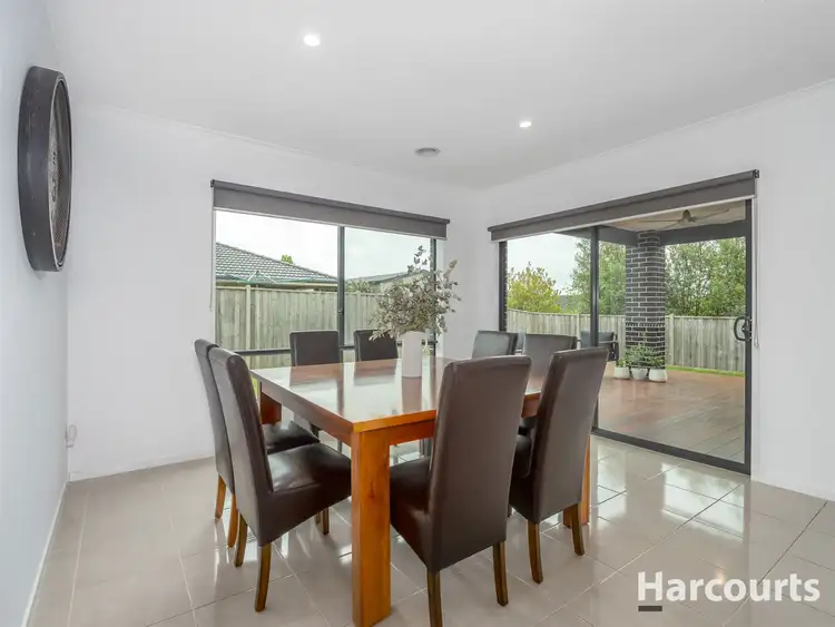 Sixth view of Homely house listing, 8 Highland Way, Warragul VIC 3820