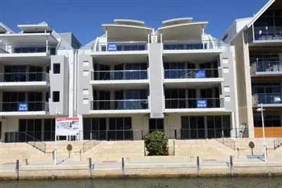 Third view of Homely unit listing, 6/26 Treviso Mews, Mandurah WA