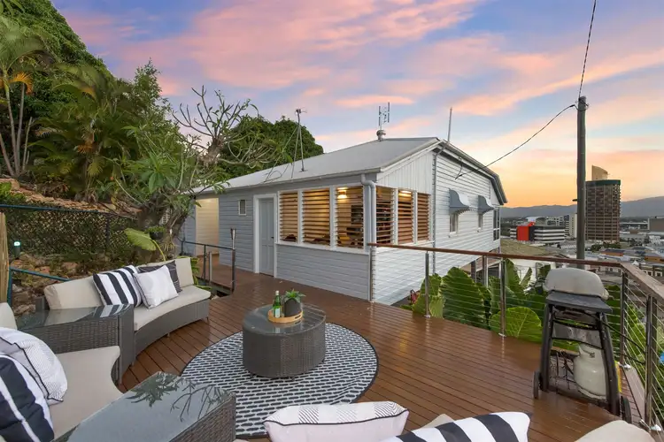 24 Willmett Street, Townsville City QLD 4810