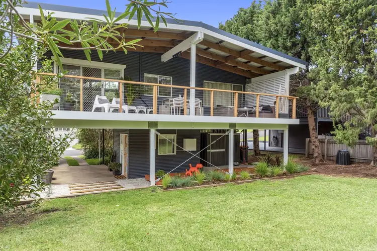 63 Carroll Avenue, Mollymook NSW 2539