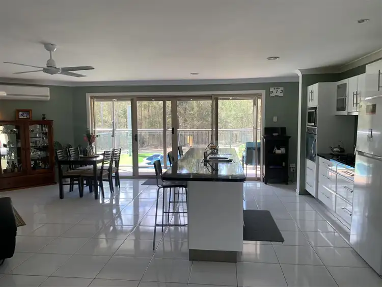 22 Amanda Court, South Maclean QLD 4280