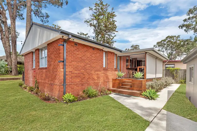 30 Leyte Avenue, Lethbridge Park NSW 2770
