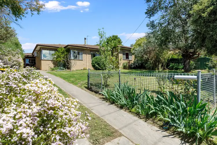 20 CRICKET STREET, Mansfield VIC 3722