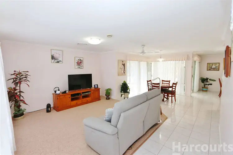 Fifth view of Homely house listing, 8 Jefferies Place, Sandstone Point QLD 4511