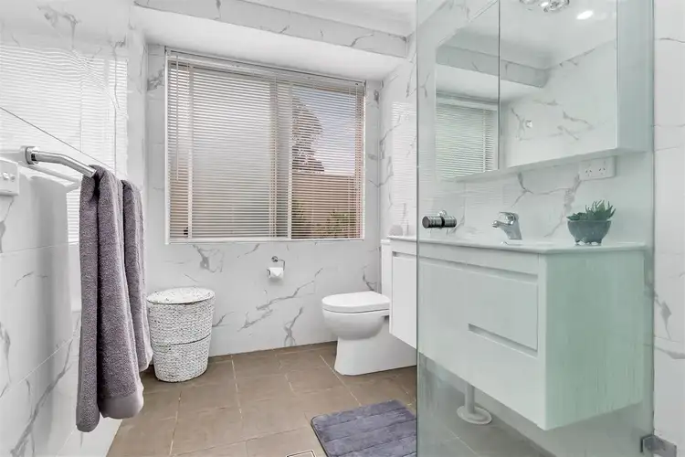 Sixth view of Homely house listing, 28 Birdwood Avenue, Doonside NSW 2767