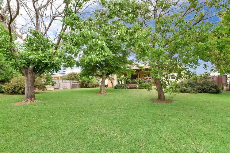 88 Waverley St, Scone NSW 2337