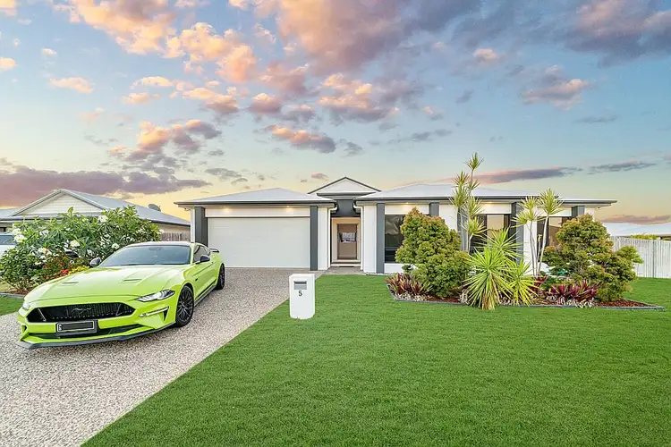 5 Barklya Street, Mount Low QLD 4818