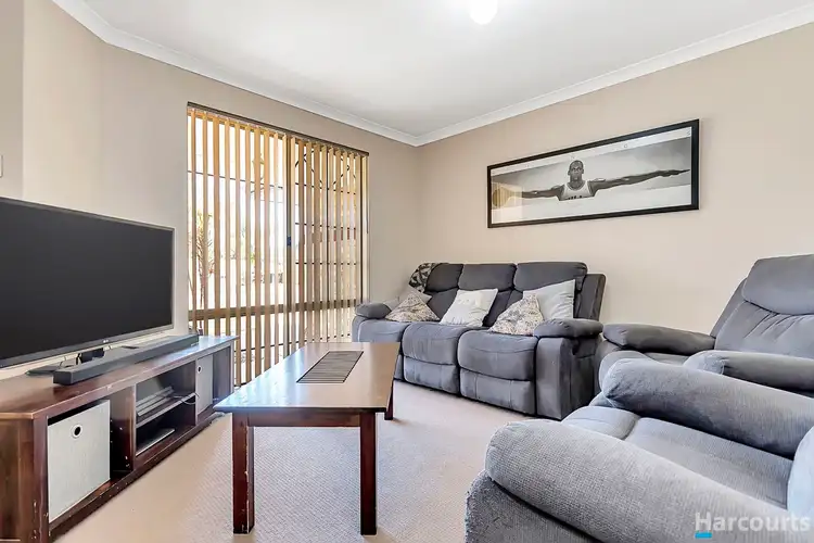 Second view of Homely house listing, 8 Midlothian Crescent, Kinross WA 6028