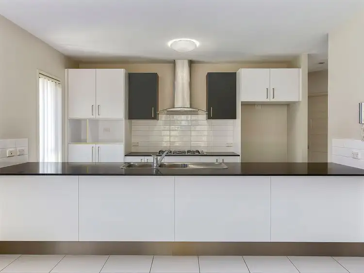 10 Redcedar Place, Morayfield QLD 4506