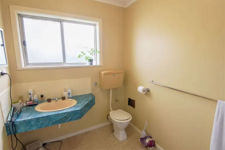 Fifth view of Homely unit listing, 2/16 John Street, Horsham VIC 3400