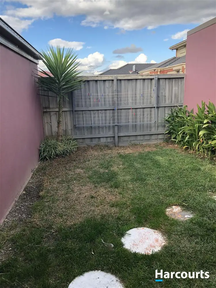 Fourth view of Homely house listing, 27 Pepperbush Circuit, Cranbourne VIC 3977