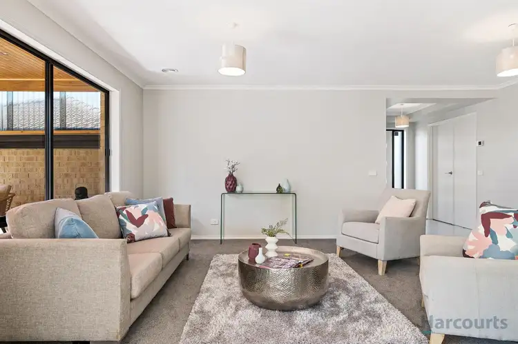 25 Paula Way, Chirnside Park VIC 3116