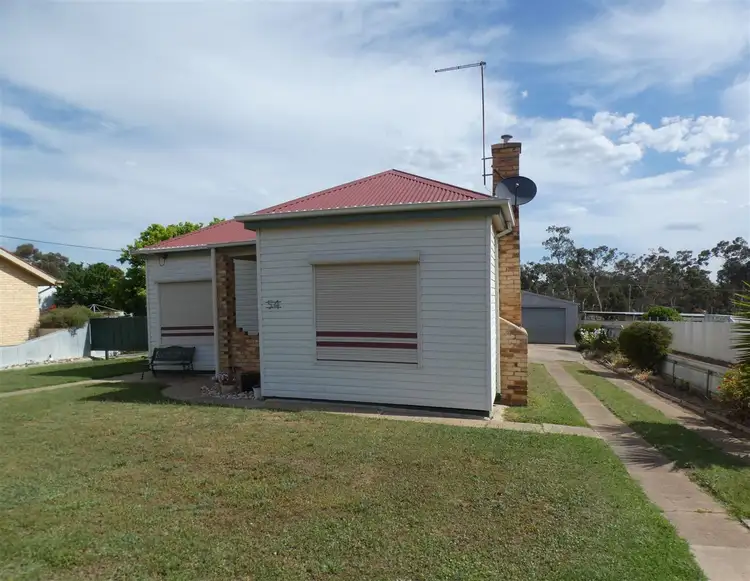 54 Leslie Street