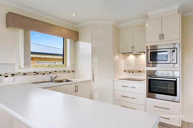 Sixth view of Homely villa listing, 1/5 Hance Road, Howrah TAS 7018