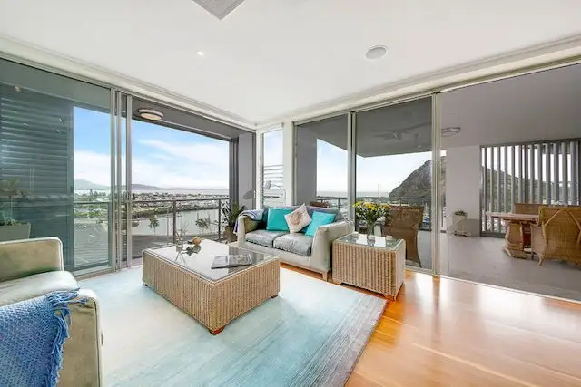 21/12-14 Breakwater Drive, Rosslyn QLD 4703