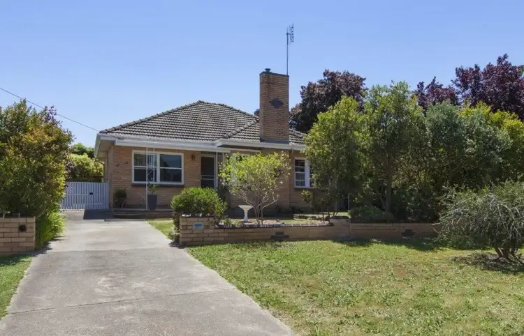 39 McGibbony Street, Ararat VIC 3377