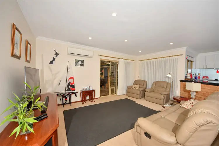 Sixth view of Homely house listing, 11 Aspen Court, Cooloongup WA 6168