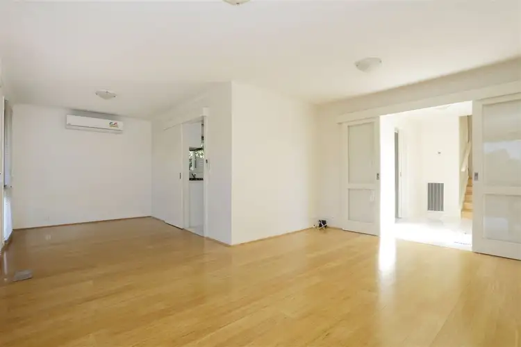 Second view of Homely house listing, 29 Holmbury Boulevard, Mulgrave VIC 3170
