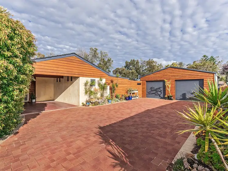 7 Jindarra Close, Cooloongup WA 6168