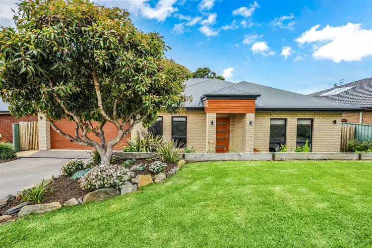 17 Jasmin Drive, Victor Harbor SA 5211