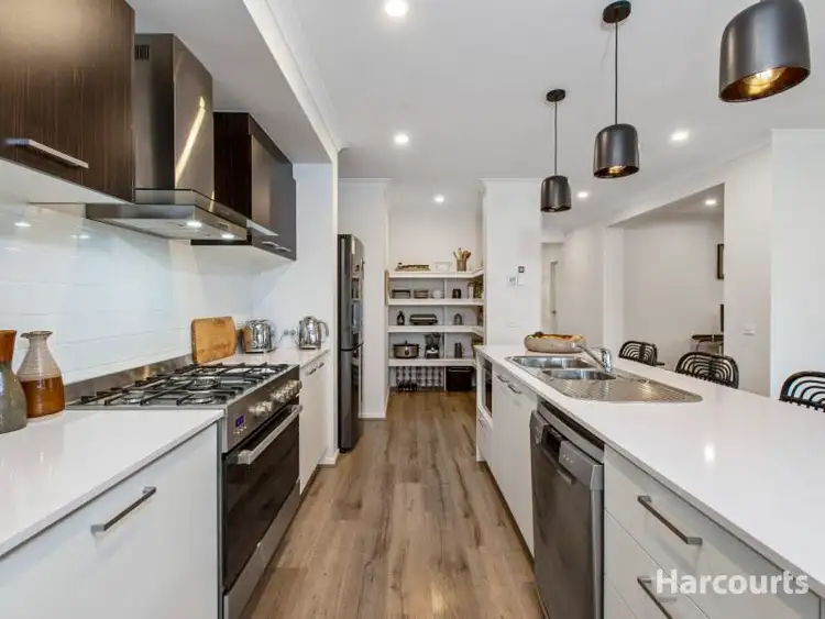 Fourth view of Homely house listing, 8 Boyd Avenue, Warragul VIC 3820