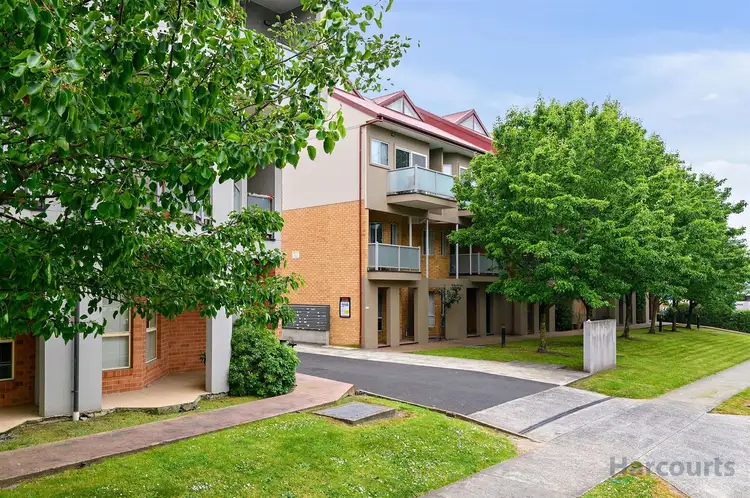 Main view of Homely apartment listing, 22/11-19 Hewish Road, Croydon VIC 3136