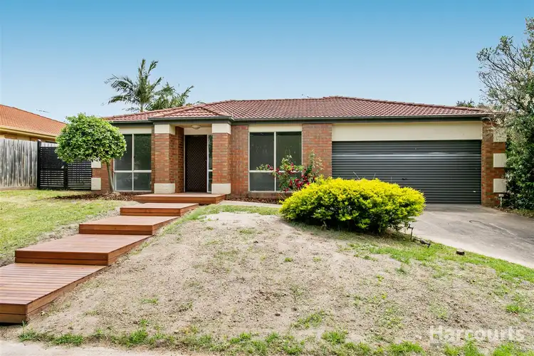 50 Robinswood Parade, Narre Warren South VIC 3805