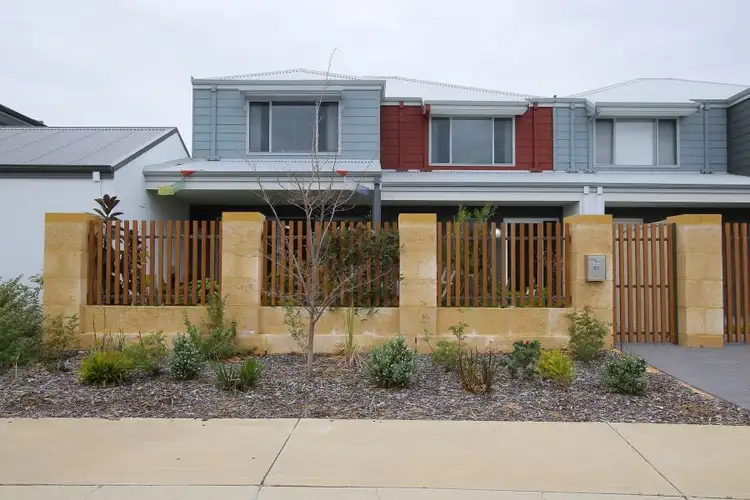 2/1 Graduate Way, Coolbellup WA 6163