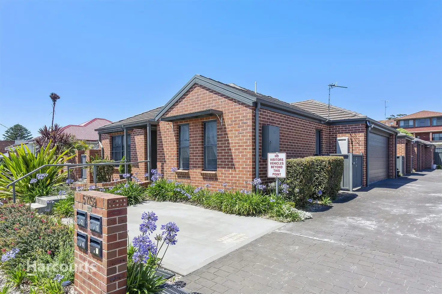 Main view of Homely villa listing, 2/57 Illowra Crescent, Primbee NSW 2502