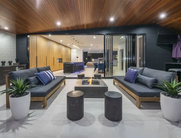 Second view of Homely house listing, 48 Hillside Crescent, Hamilton QLD 4007