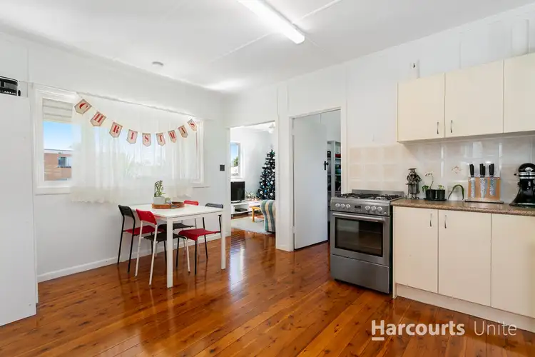 6 Chudleigh Street, Redcliffe QLD 4020