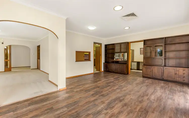 Fifth view of Homely house listing, 10 Riverwood Drive, Kerang VIC 3579