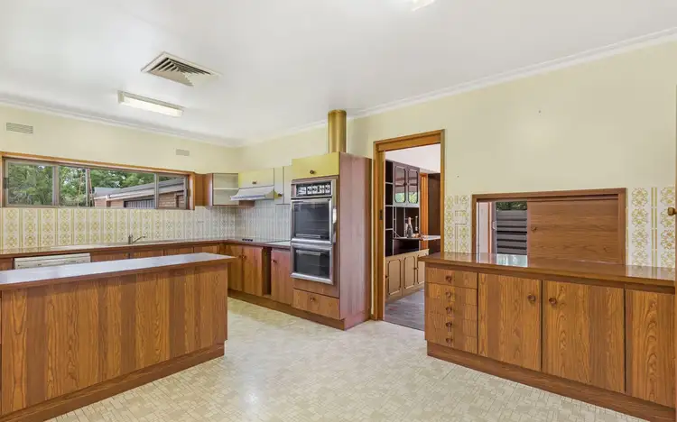 Sixth view of Homely house listing, 10 Riverwood Drive, Kerang VIC 3579
