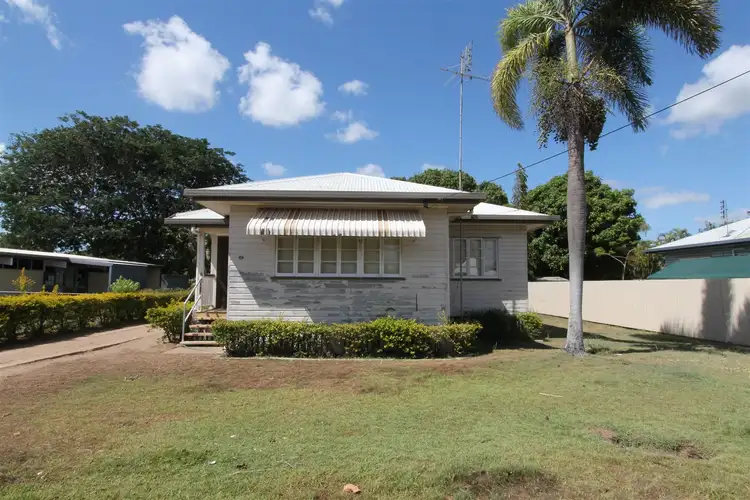 15 James St, Ayr QLD 4807