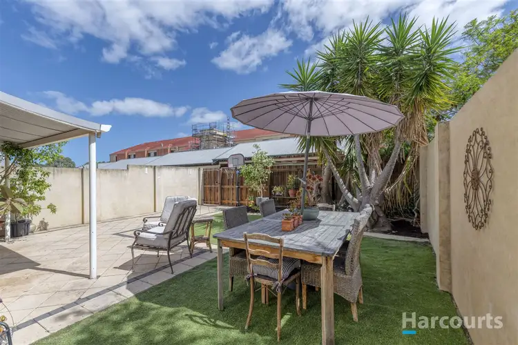 8/1 Piccadilly Circle, Joondalup WA 6027