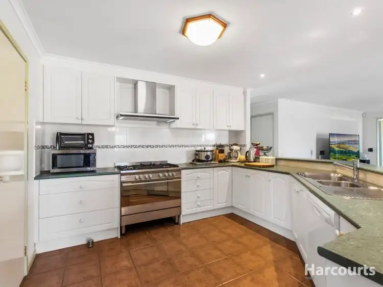Fifth view of Homely house listing, 2 Koonung Drive, Warragul VIC 3820